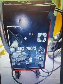 Saldatrice a filo continuo MIG TELMIG 250/2 TURBO