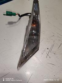 freccia sinistra peugeot geopolis 