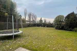 Casa singola con 1700 mq di giardino