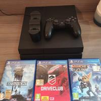 ps4 con controller e 3 giochi