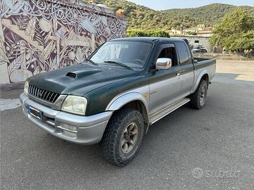 Mitsubishi L200
