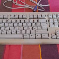 Tastiera per computer marca TARGA mod. KB-2971