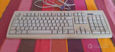 Tastiera per computer marca TARGA mod. KB-2971