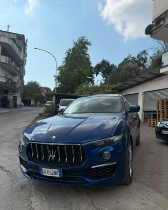 Maserati Levante 2.0 Mhev 330 cv GT