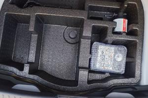 Kit Gonfiaggio / Organizer Bagagliaio Mazda 2 Hybr