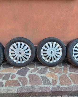 gomme con cerchioni  suzuki 175/65R15