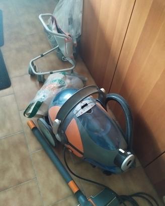 aspirapolvere e vaporetto 