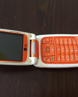 Cellulare LG U8550 simlock italiano 3