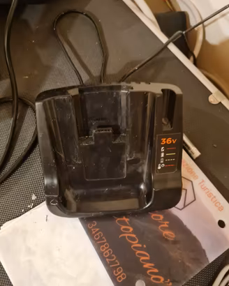 carica batteria per black Decker desecpugliatore