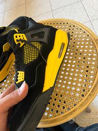 Scarpa Jordan 4