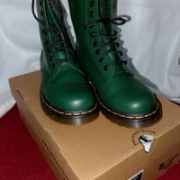 Scarpe-Anfibi Dr. Martens 