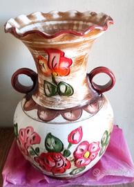 Vaso in terracotta vintage