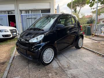 Smart ForTwo 1000 52 kW coupé pure