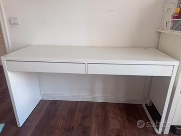 Scrivania Ikea