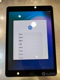 iPad 8a Generazione 32GB Wi-Fi - Grigio Siderale
