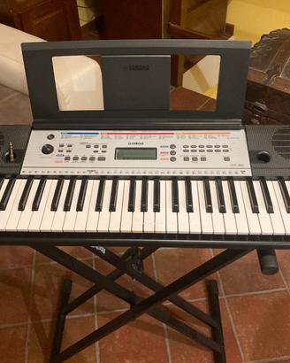 Tastiera Yamaha YPT-260