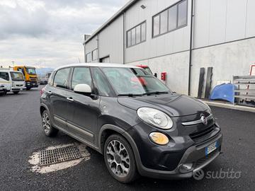 Fiat 500L 1.6 Multijet 105 CV Trekking VISTA E PIA