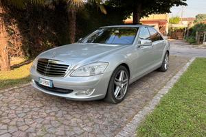Mercedes W221 S320cdi 4Matic 2009