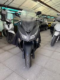 Kymco X-Town 300i del 2016 USATO