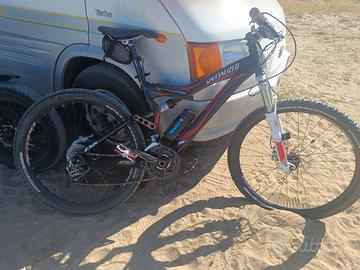 Mountain bike specialized stump jump 