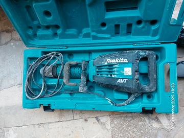 ATTREZZATURA PER CANTIERI