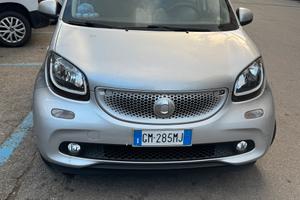 Smart 453 fourfour 0.9 turbo 2015