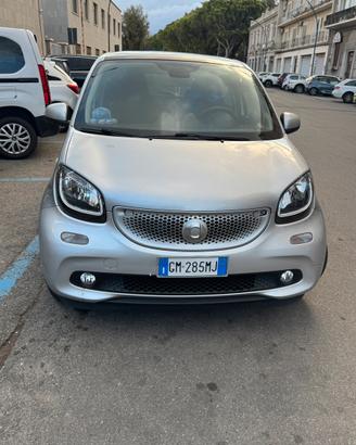 Smart 453 fourfour 0.9 turbo 2015