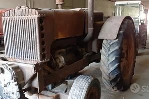 Trattrice Fiat 700 con motore diesel Junkers