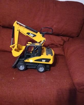 Escavatore Gommato Caterpillar CAT - BRUDER 