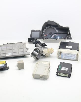 KIT CENTRALINA MOTORE TOYOTA IQ 1° Serie 89661-74