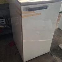 Frigorifero piccolo Indesit