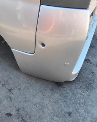 RENAULT TRAFIC 2008 FIANCATA PARAURTI POSTERIORE