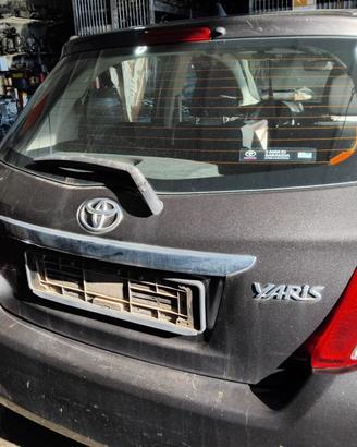 PER uso RICAMBI - toyota yaris 3 serie xp130