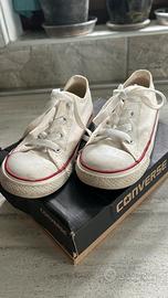 Scarpe Converse n. 25