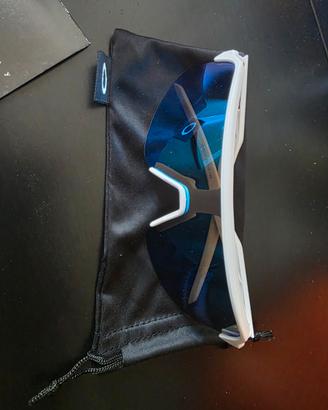 Oakley sutro