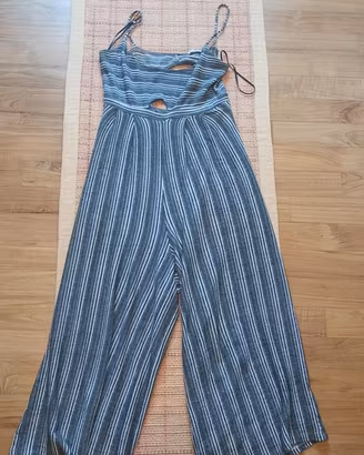 Tuta jumpsuit righe Pull&Bear cug out gamba larga