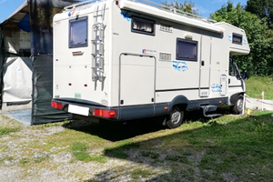 Camper mansardato