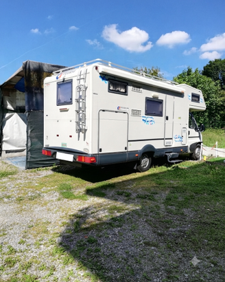 Camper mansardato