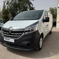 Renault Trafic 2.0 dCi 120CV Furgone anno 2020 SOL