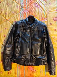 GIUBBOTTO MOTO IN PELLE NERA