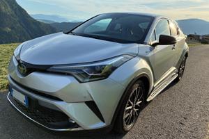 Toyota C-HR 1.8 Hybrid Lounge 97.000 km