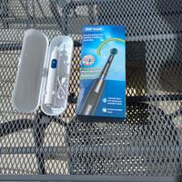 mercatino oggetti vari