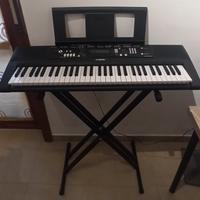 Tastiera Yamaha Ez 220