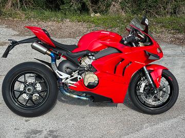 Ducati Panigale V4 2021, scarico titanio, mappa.