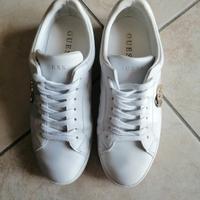 Scarpe Guess 