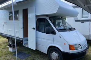 Camper Ford Transit 2.5 - allestimento RIMOR
