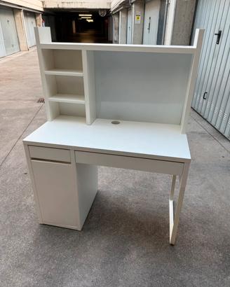SCRIVANIA MICKE IKEA