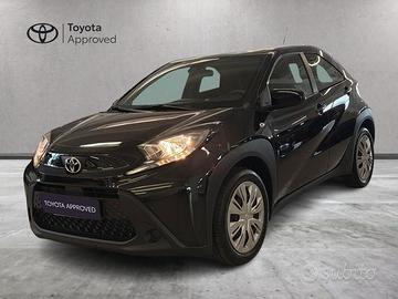 Toyota Aygo X 1.0B (72 CV) Active S-CVT