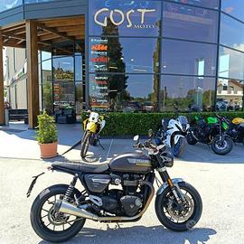 Triumph Speed Triple 1200