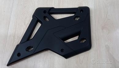 Cover portapacchi anteriore CForce 625
